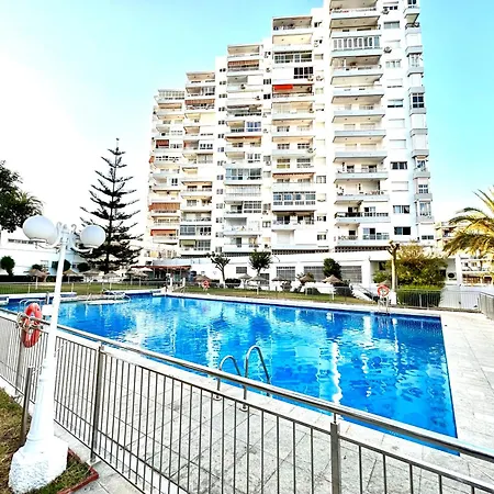 Puerto Marina Apartamento Benalmádena